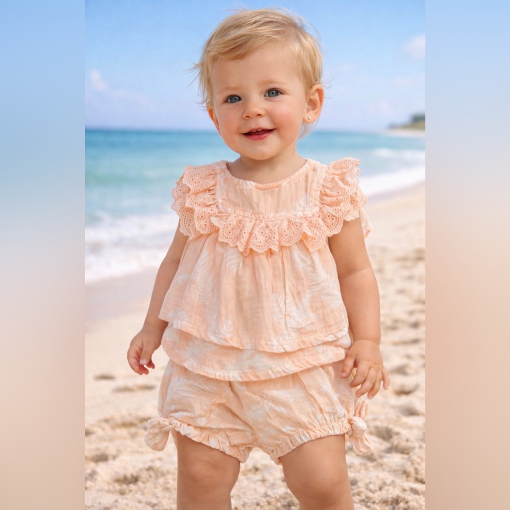 NWT 6/9M Jessica Simpson Peach Eyelet Ruffle Baby Set - Top & Bloomers